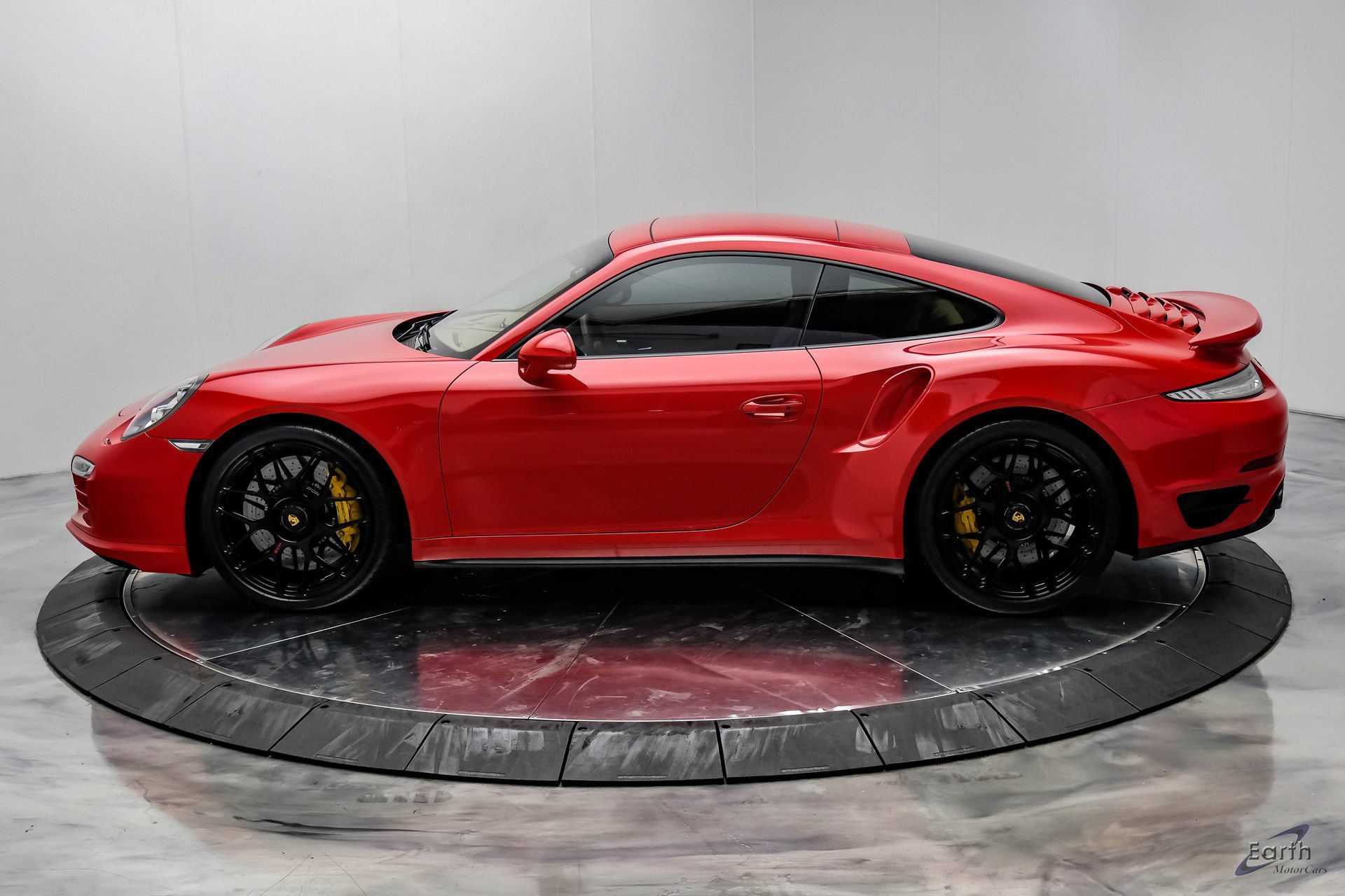 Used 2014 Porsche 911 Turbo S AWD/4WD image 8