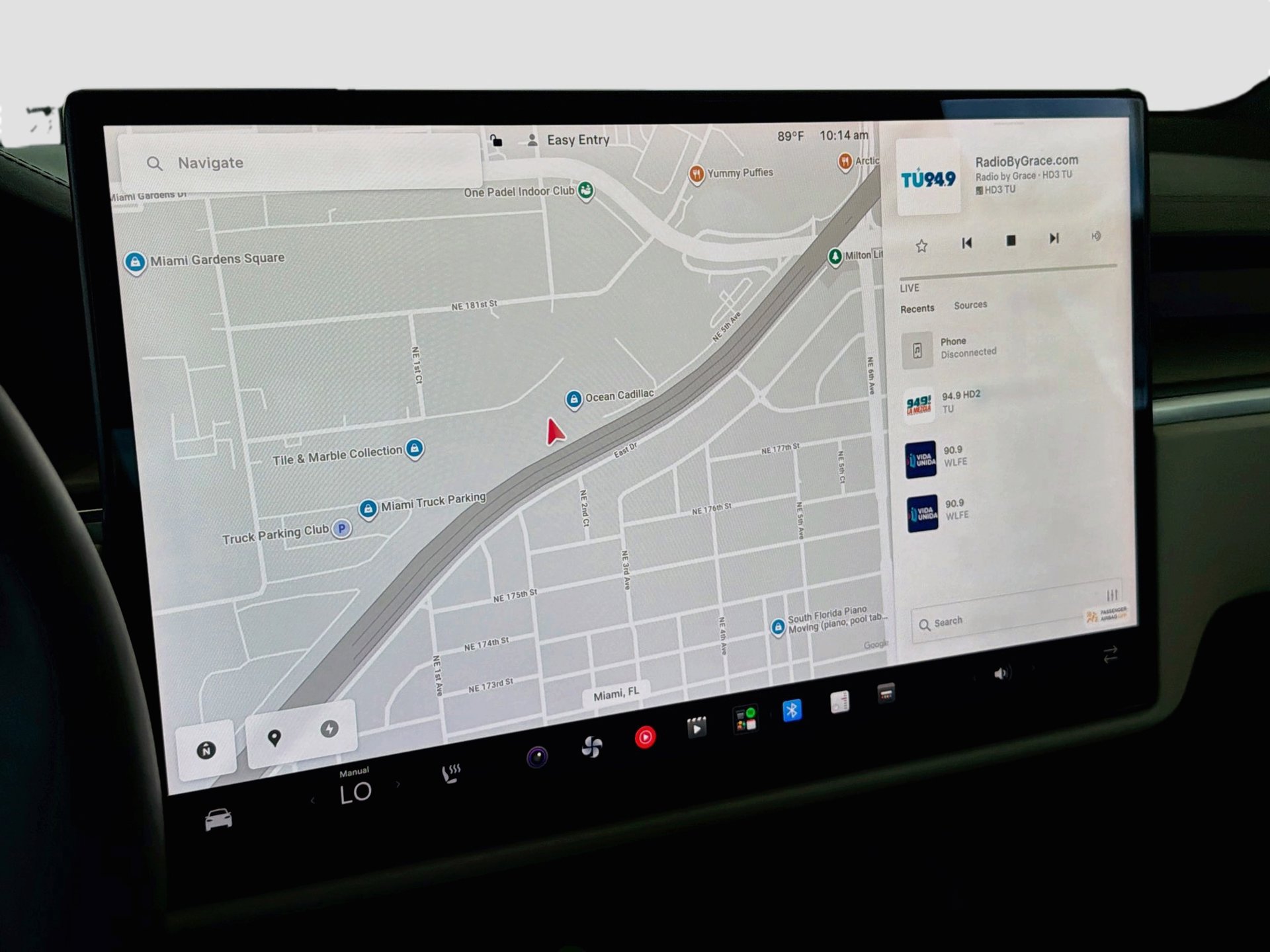 Used 2023 Tesla Model X Plaid AWD/4WD image 31