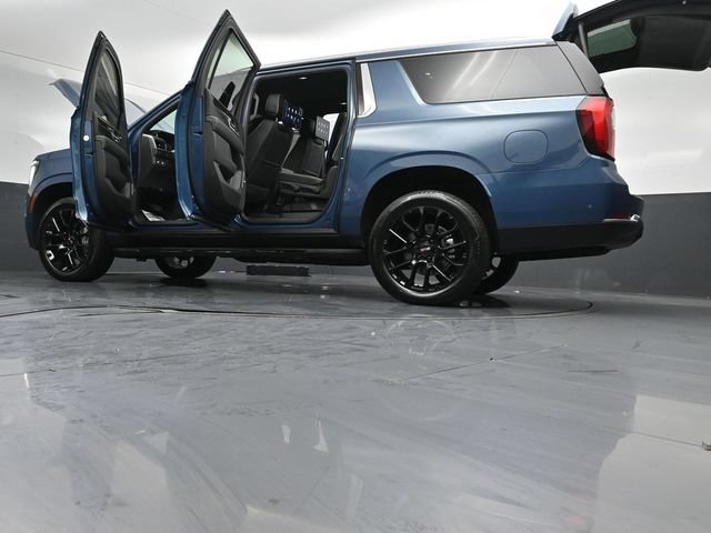 Used 2026 GMC Yukon XL Elevation w/ Elevation Premium Package AWD/4WD image 54