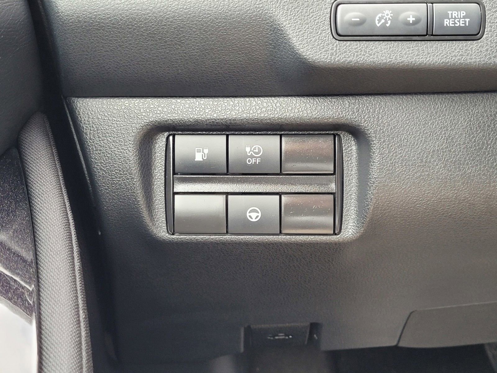 Used 2020 Nissan Leaf SV Plus w/ SV Plus Technology Package image 17