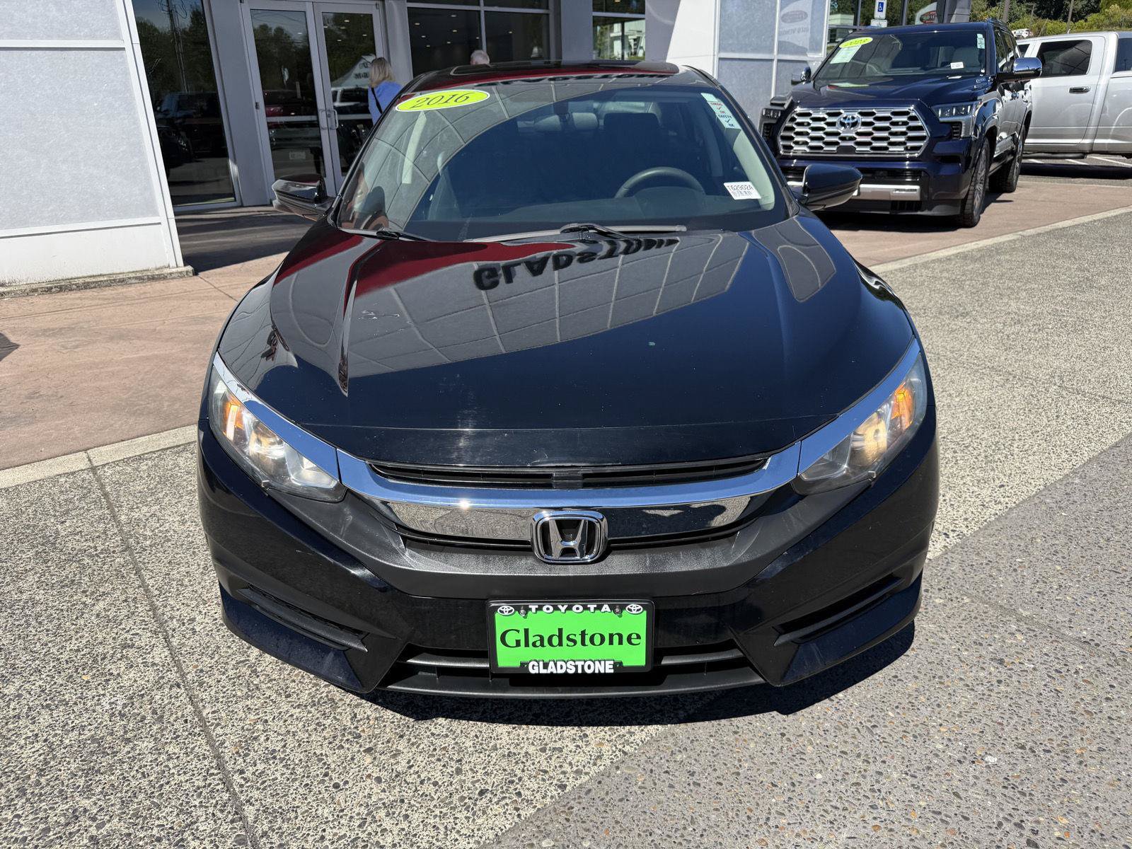Used 2016 Honda Civic EX image 9