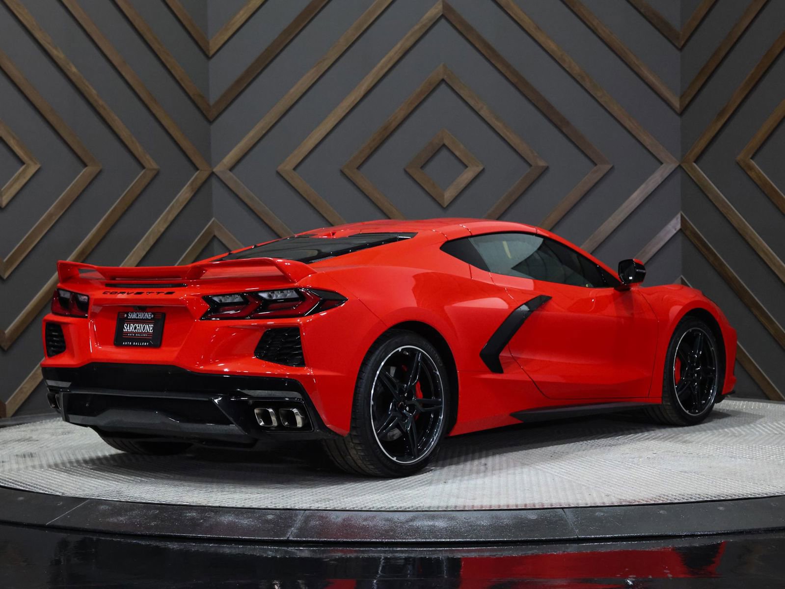 Used 2020 Chevrolet Corvette Stingray Premium Cpe w/ 3LT Preferred Equipment Group image 10