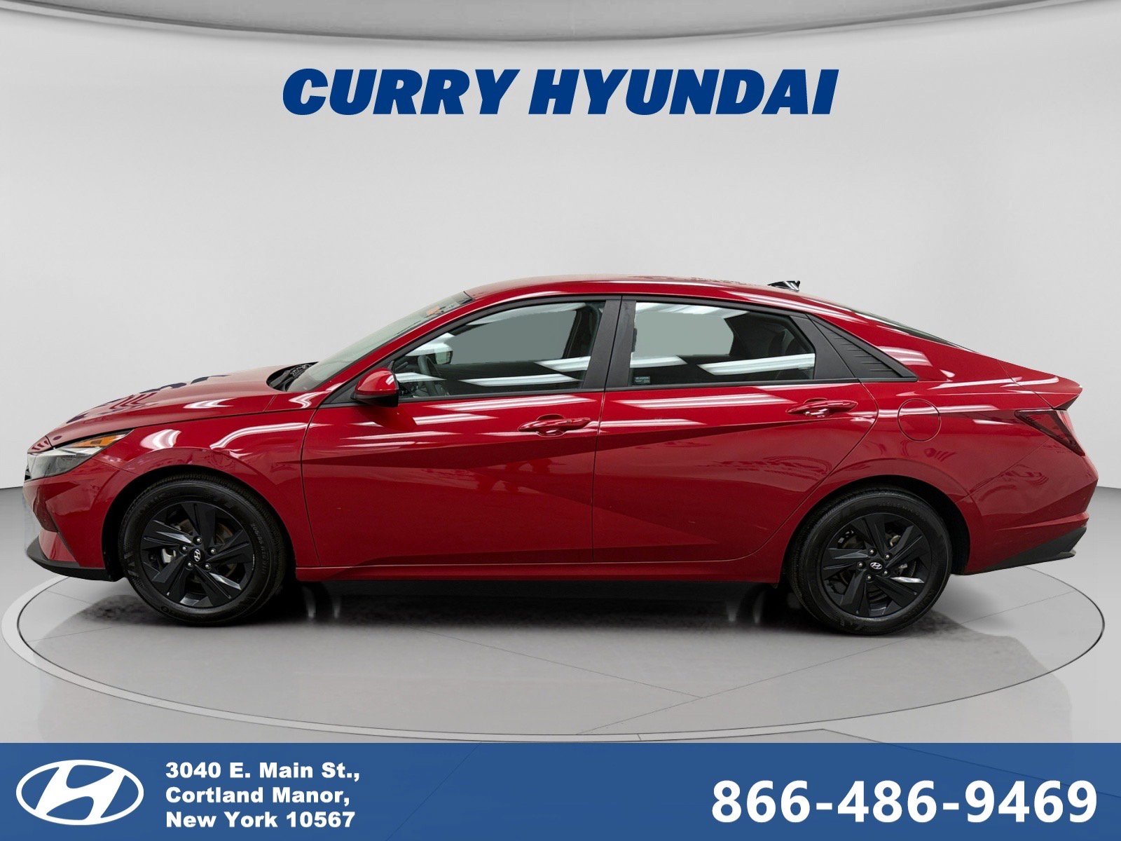 Used 2023 Hyundai Elantra SEL w/ Preferred Accessory Package image 2