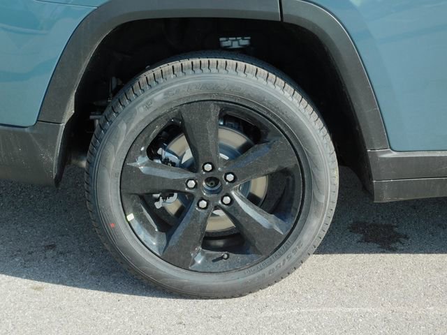 New 2026 Jeep Grand Cherokee L Limited image 10