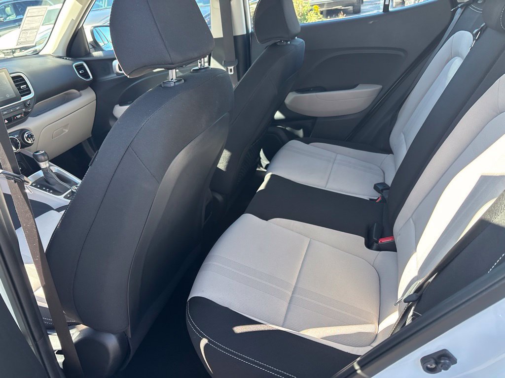 New 2026 Hyundai Venue SEL FWD image 15