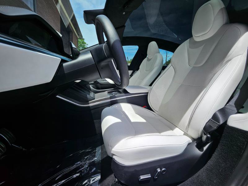 Used 2023 Tesla Model S Plaid AWD/4WD image 37