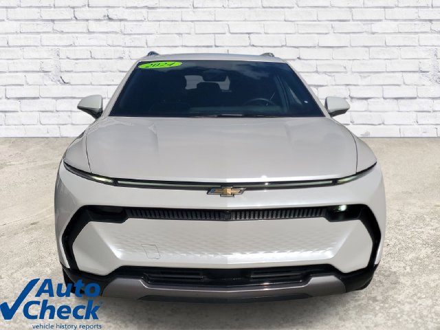 Certified 2024 Chevrolet Equinox EV LT FWD image 6