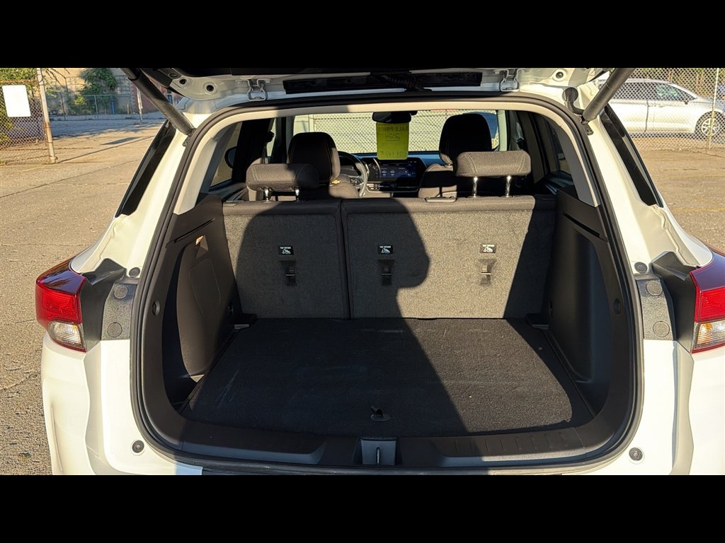 Used 2024 Chevrolet TrailBlazer LT w/ Convenience Package AWD/4WD image 25