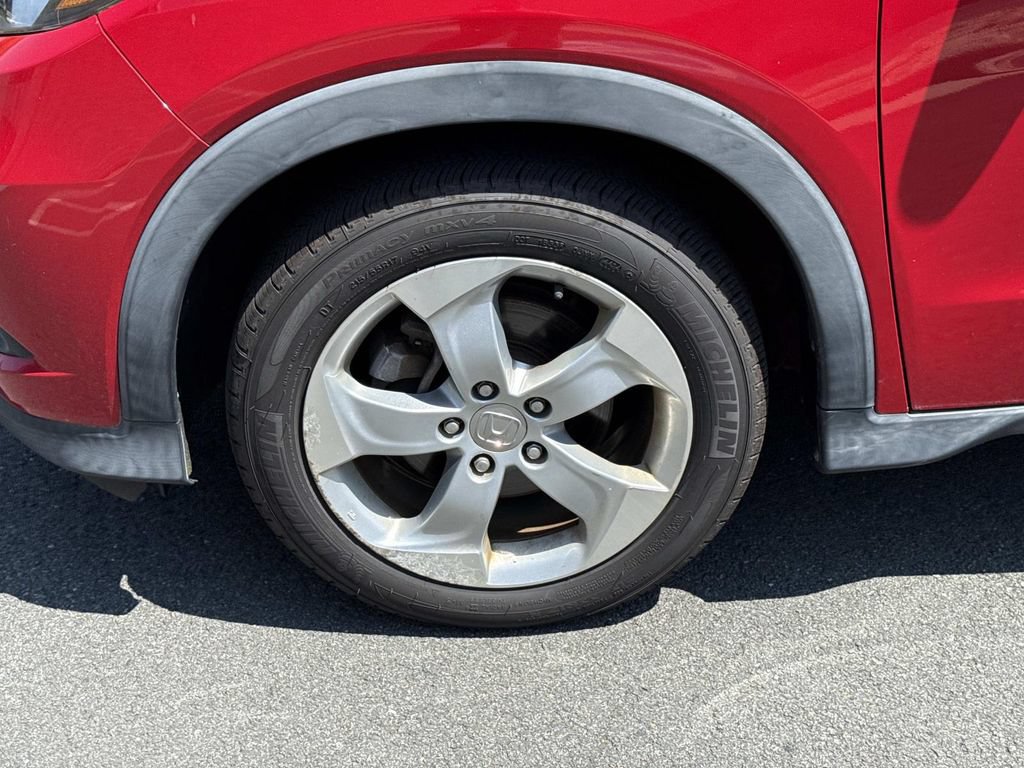 Used 2016 Honda HR-V LX image 7
