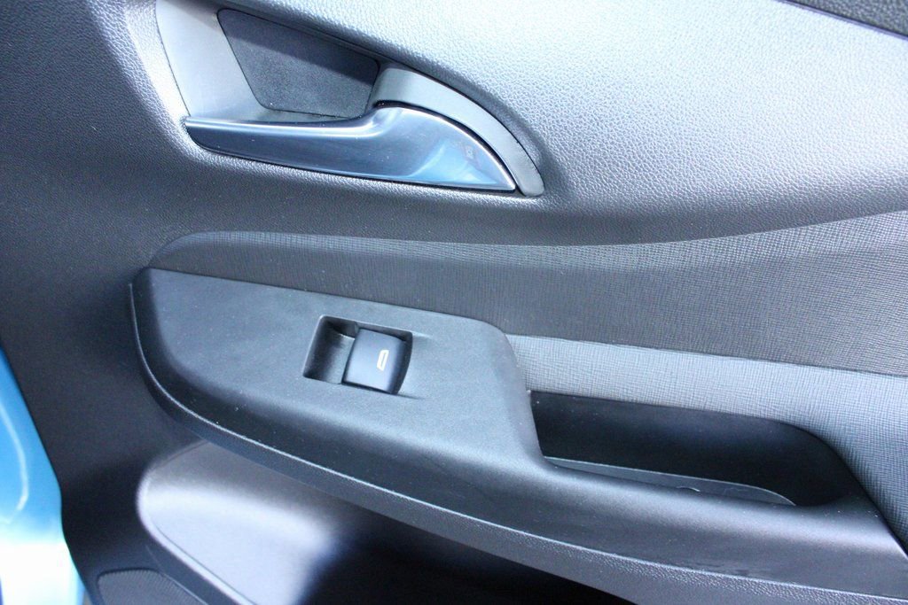 Used 2025 Buick Envista Sport Touring w/ Convenience II Package image 53