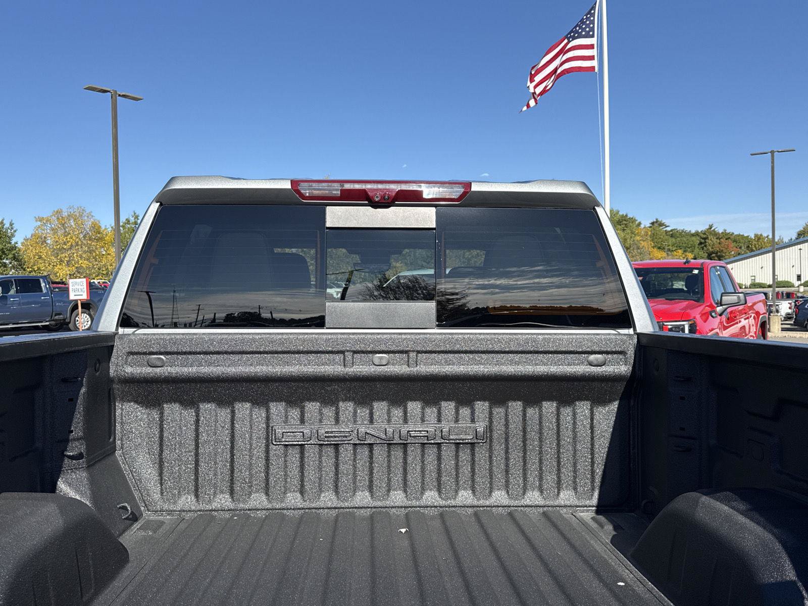 Used 2024 GMC Sierra 1500 Denali w/ Denali Reserve Package AWD/4WD image 13