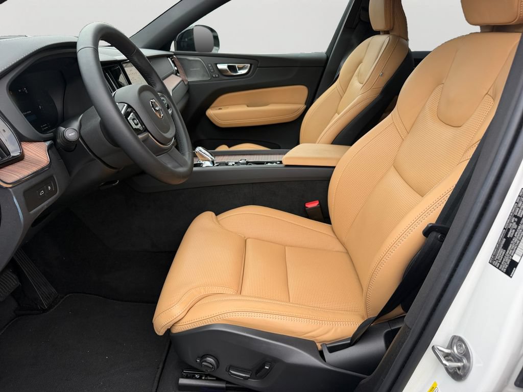 Certified 2025 Volvo XC60 T8 Ultra w/ Climate Package AWD/4WD image 16