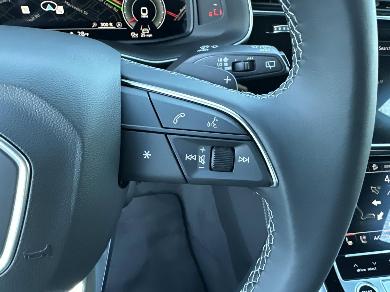 New 2026 Audi Q8 Premium Plus AWD/4WD image 19