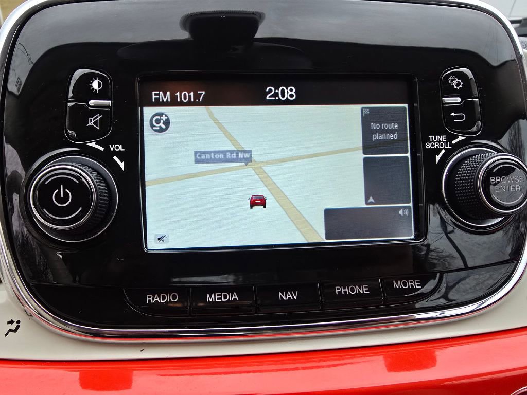 Used 2017 FIAT 500 Pop image 19