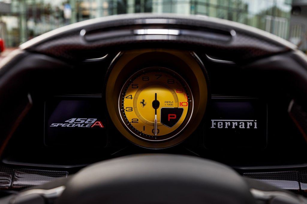Used 2015 Ferrari 458 Speciale A image 31