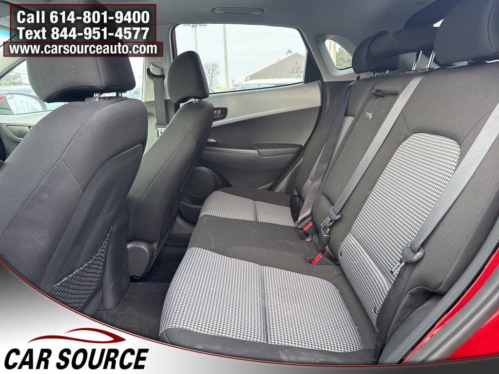 Used 2021 Hyundai Kona SEL Plus w/ Cargo Package image 31