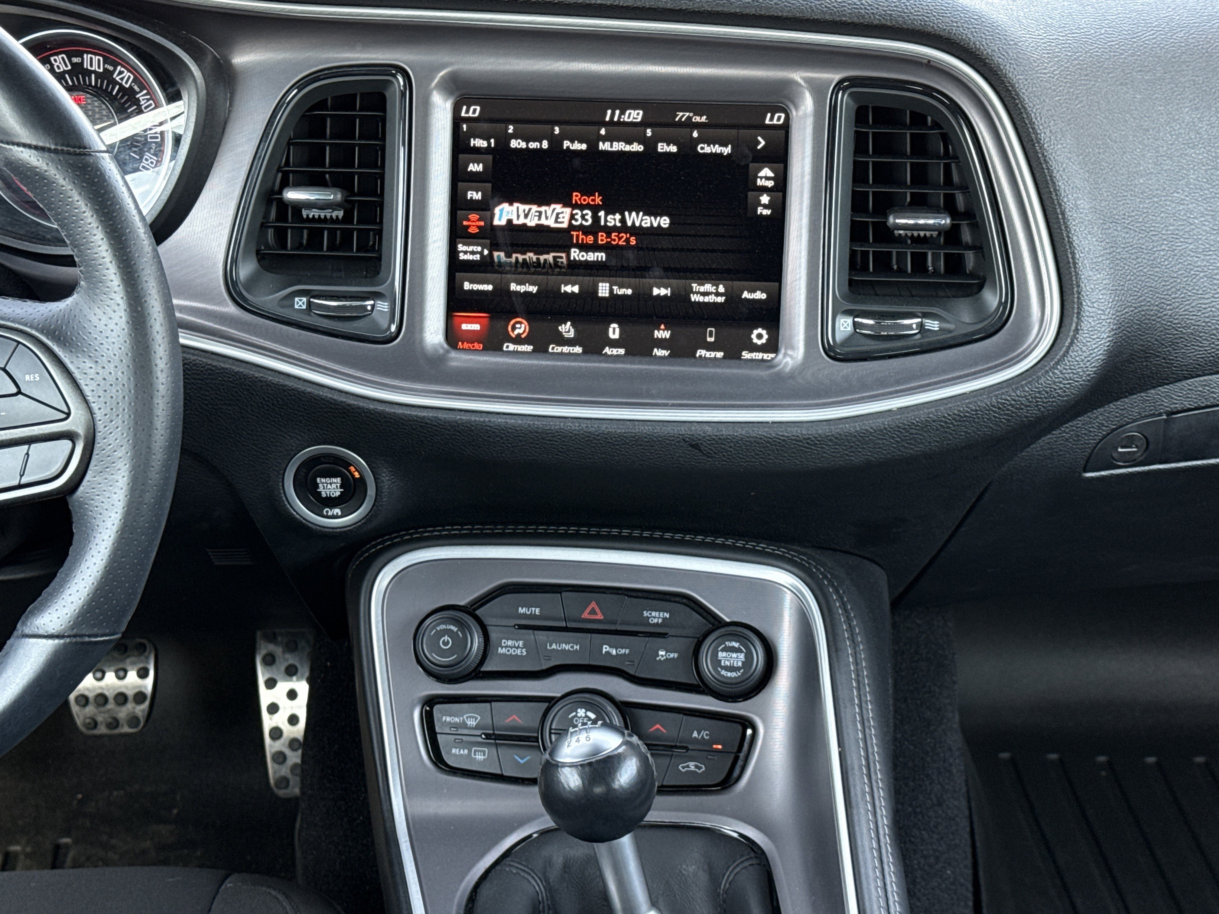 Used 2022 Dodge Challenger R/T Scat Pack w/ Driver Convenience Group image 29