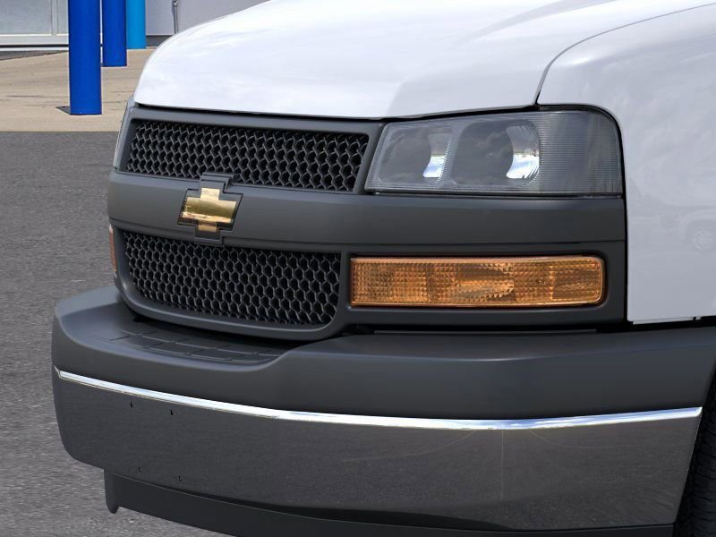 New 2026 Chevrolet Express 2500 RWD image 14