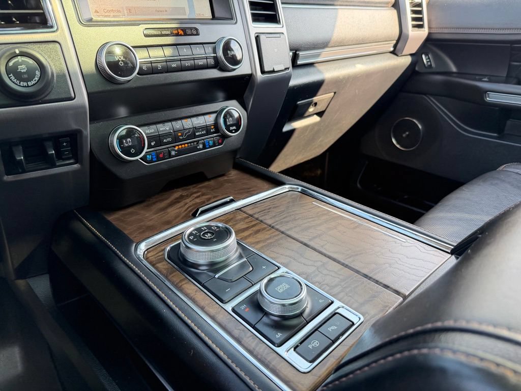 Used 2019 Ford Expedition Max Platinum AWD/4WD image 52