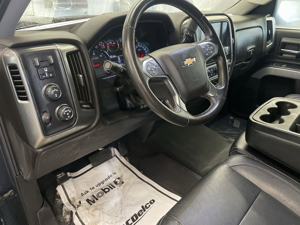 Used 2019 Chevrolet Silverado 1500 LT w/ All Star Edition image 4