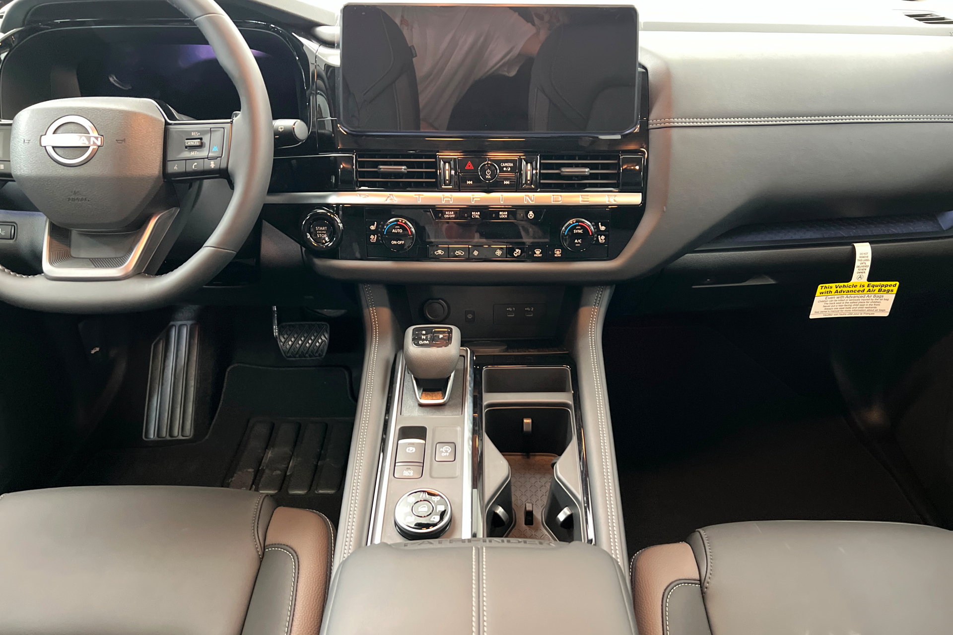 New 2026 Nissan Pathfinder Platinum AWD/4WD image 13