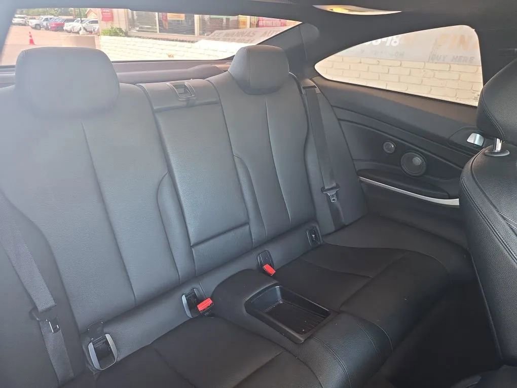 Used 2017 BMW 430i Coupe w/ Premium Package image 15