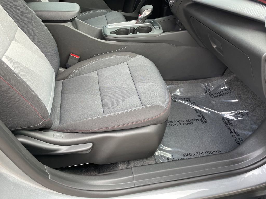 New 2026 Chevrolet Trax RS w/ Driver Confidence Package image 27