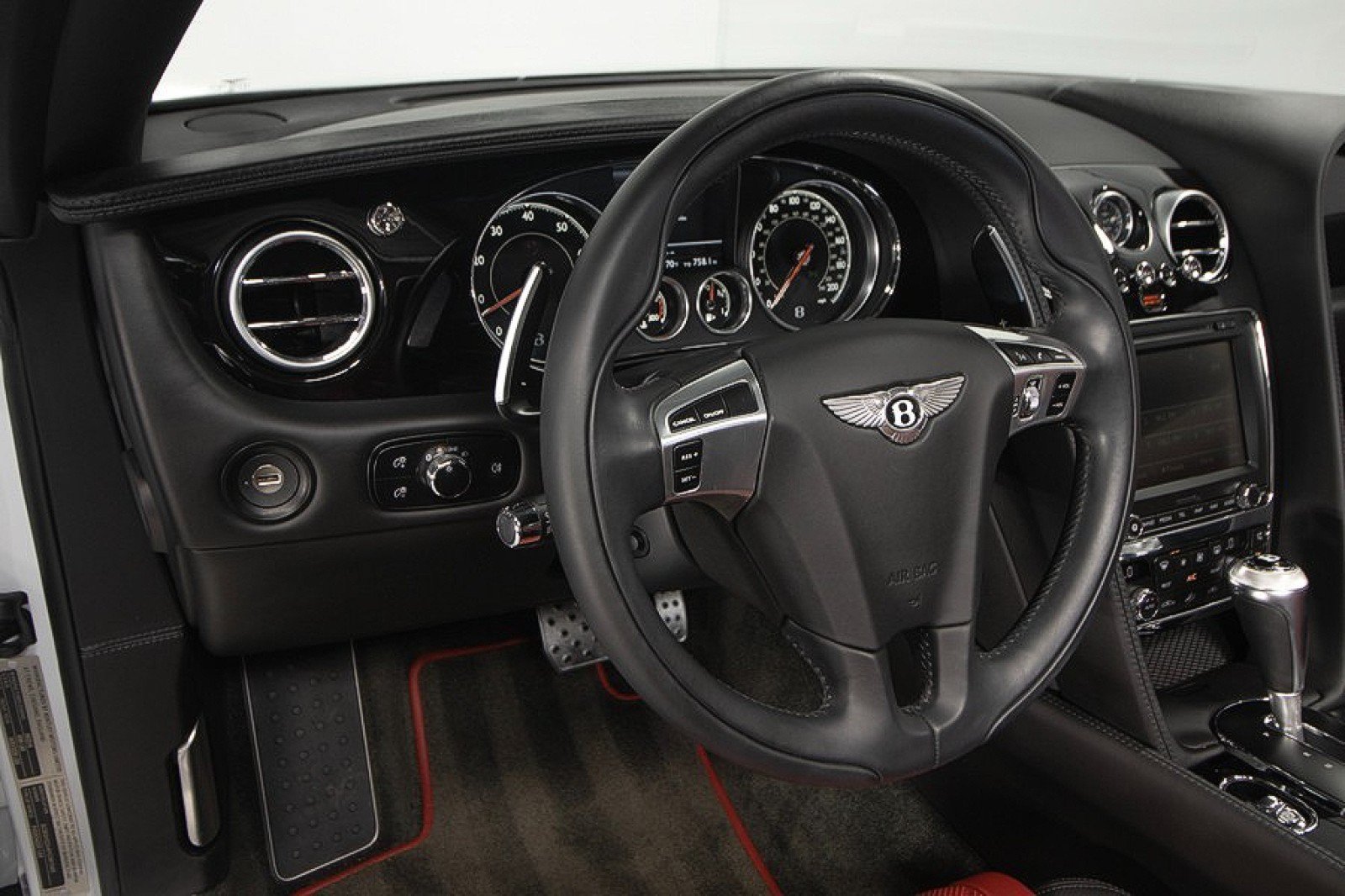Used 2017 Bentley Continental GT V8 S AWD/4WD image 22
