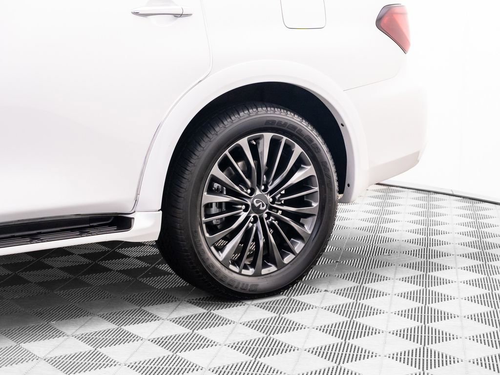 Used 2023 INFINITI QX80 Sensory w/ All-Season Package AWD/4WD image 39