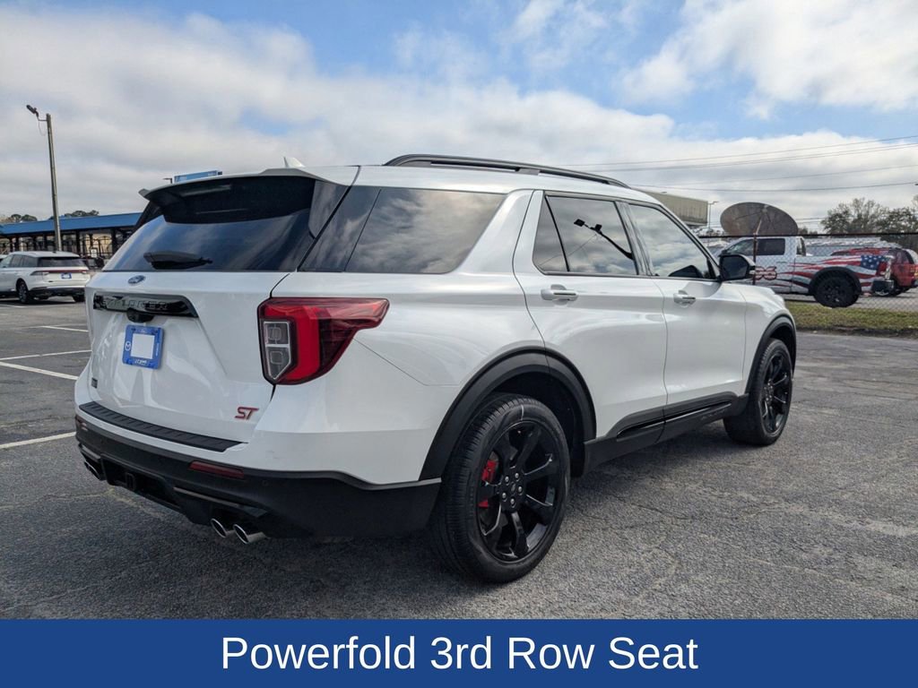 Used 2023 Ford Explorer ST w/ Equipment Group 401A image 4