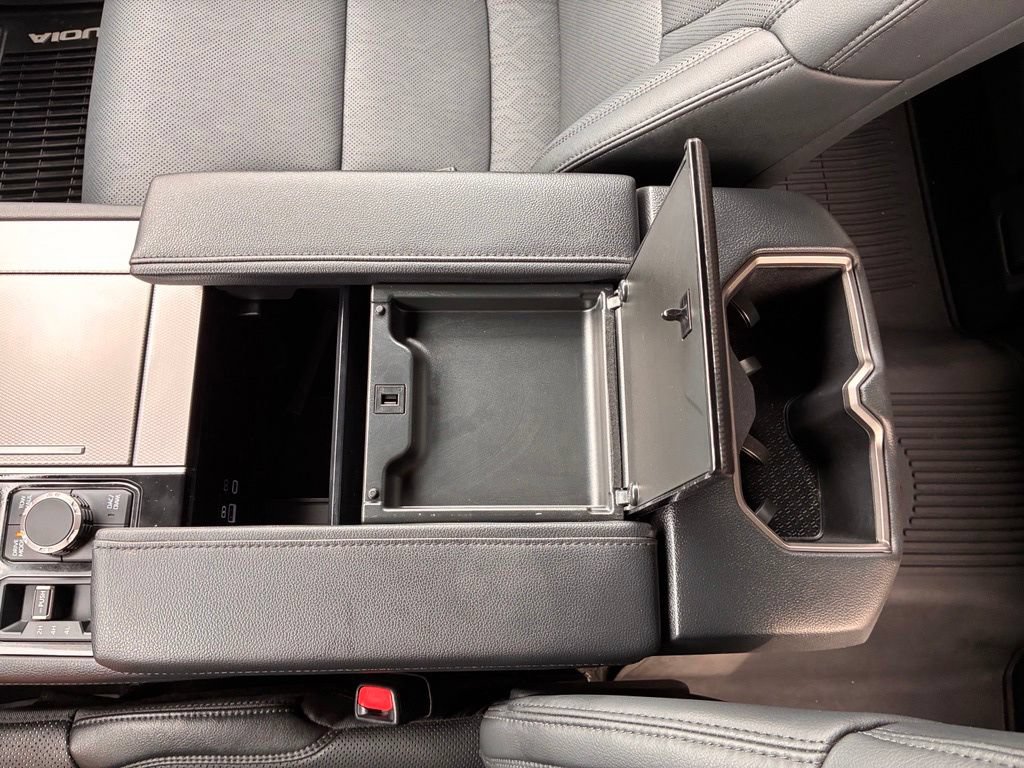 Used 2025 Toyota Sequoia Limited w/ TRD Off-Road Package AWD/4WD image 42