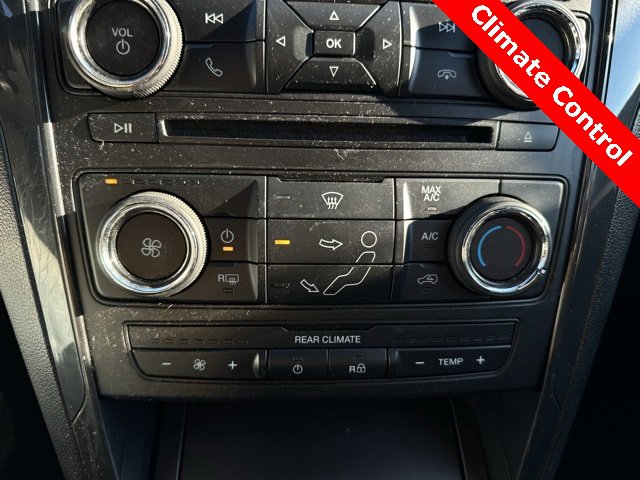 Used 2017 Ford Explorer XLT image 10