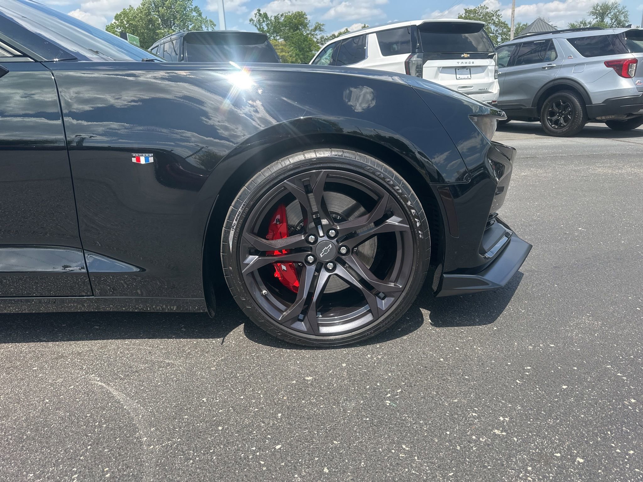 Used 2021 Chevrolet Camaro SS RWD image 45