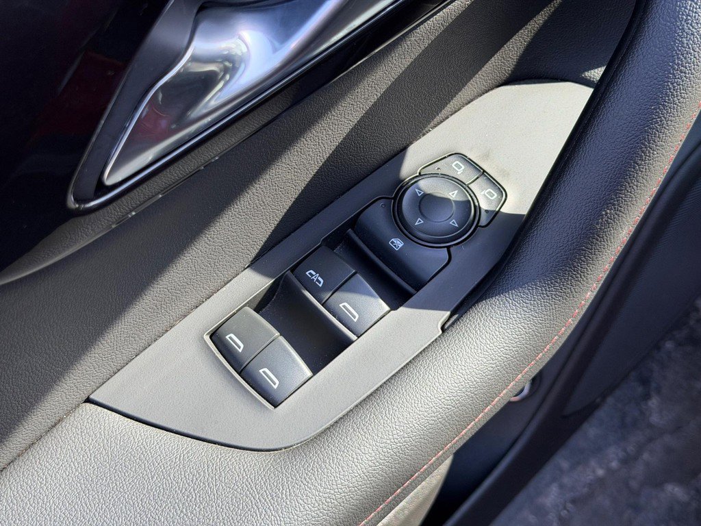 Used 2019 Chevrolet Blazer RS w/ Sun and Wheels Package image 15