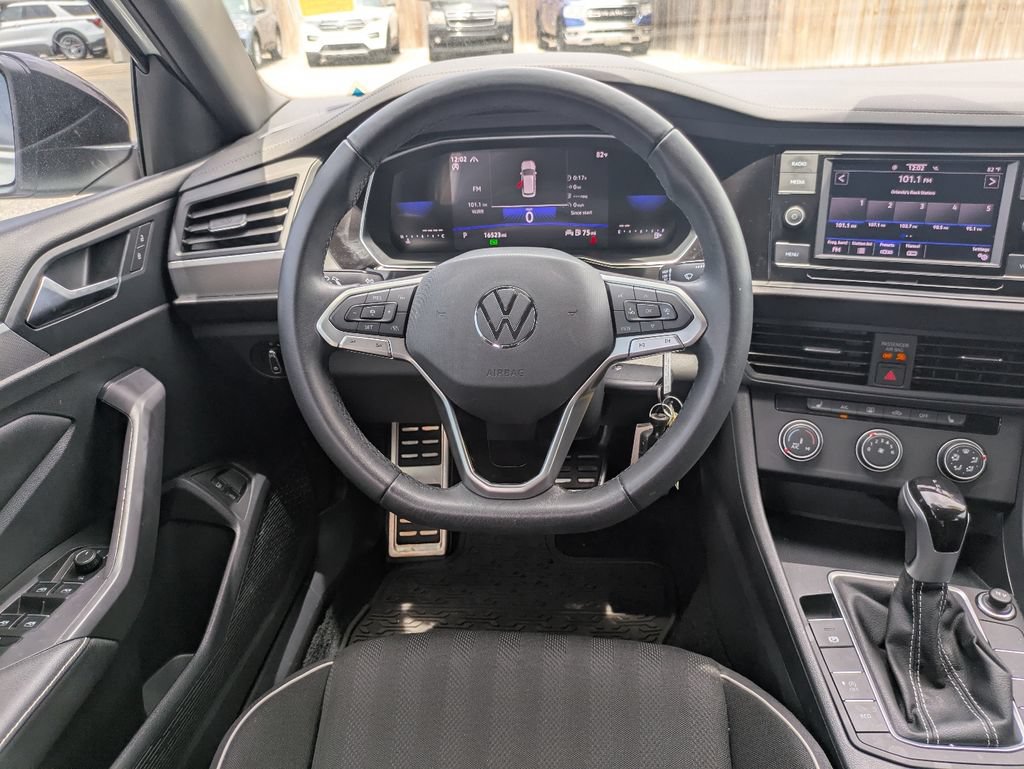 Used 2024 Volkswagen Jetta Sport FWD image 16