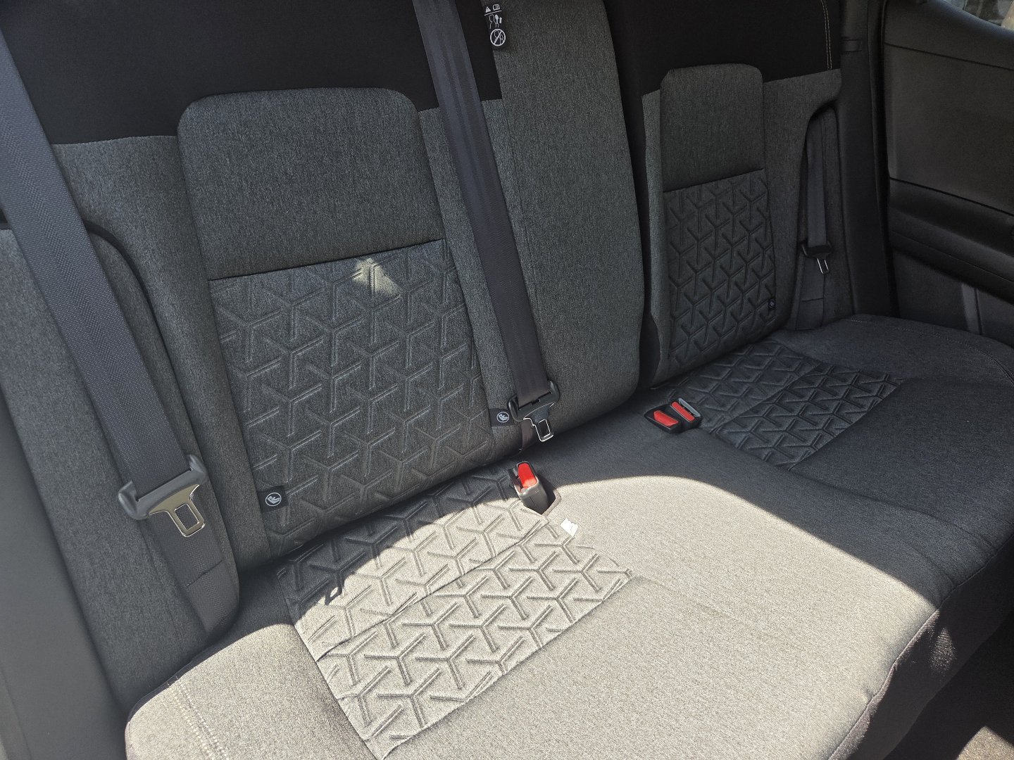 New 2027 Nissan Kicks SV AWD/4WD image 24