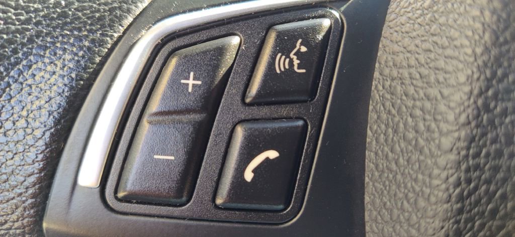 Used 2013 BMW 128i Convertible image 27