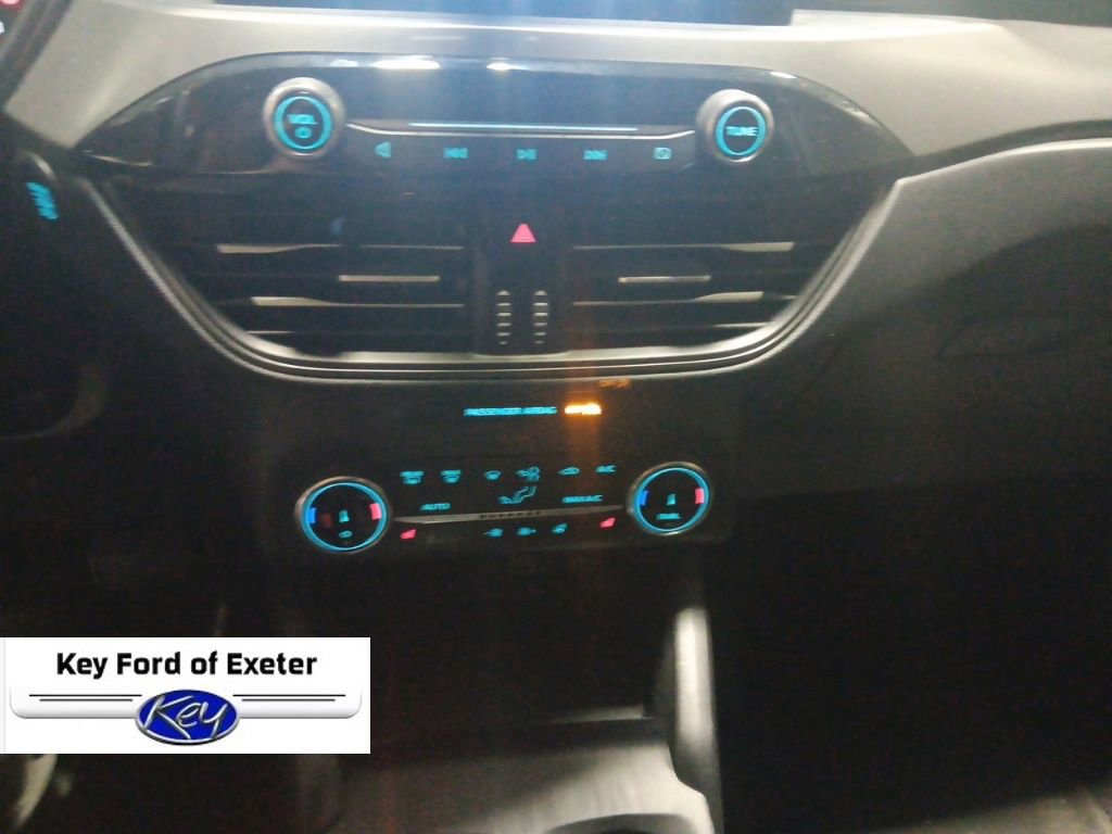 Used 2025 Ford Escape Active w/ Cold Weather Package image 29