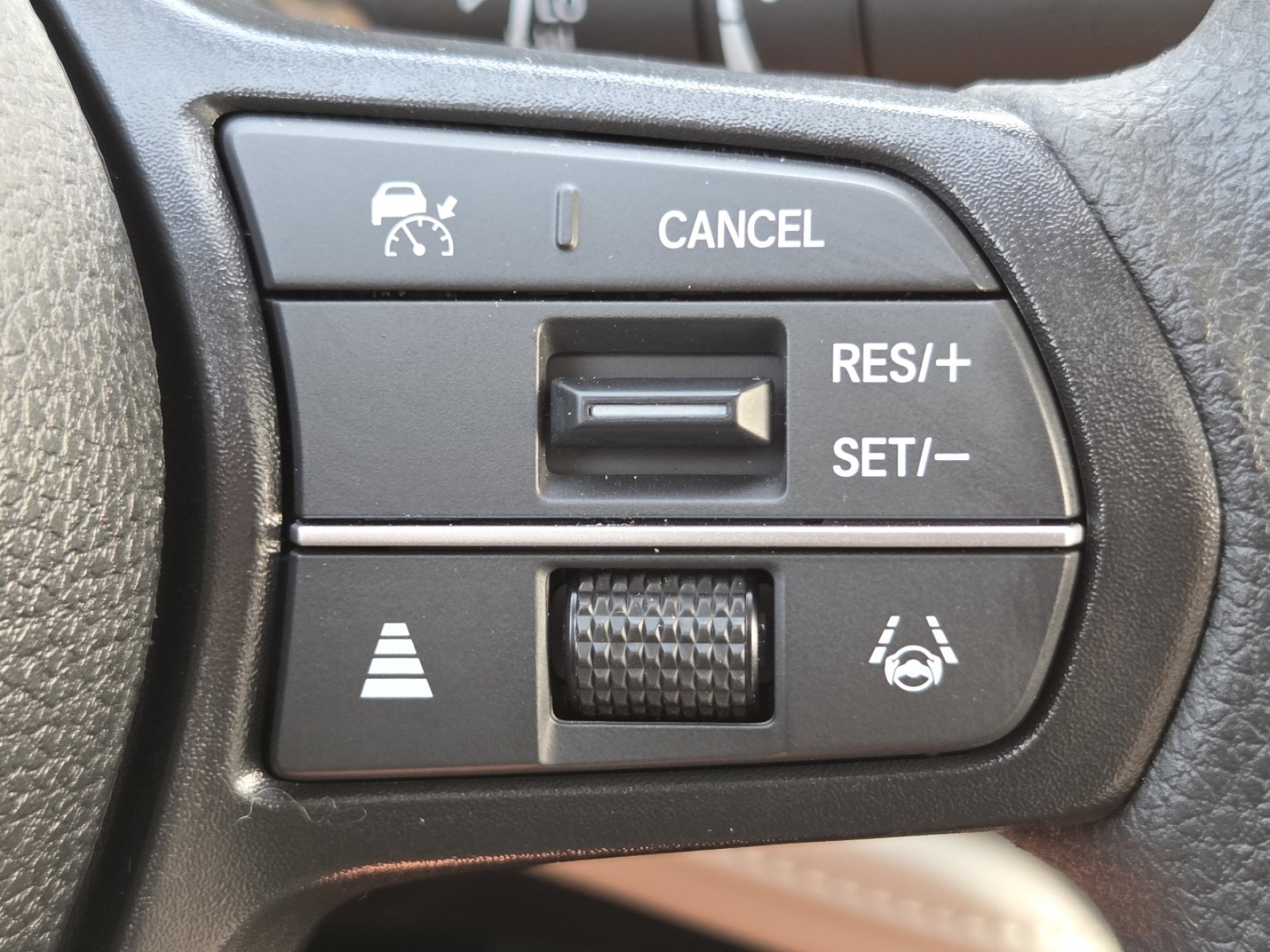 Certified 2025 Honda Accord SE image 10