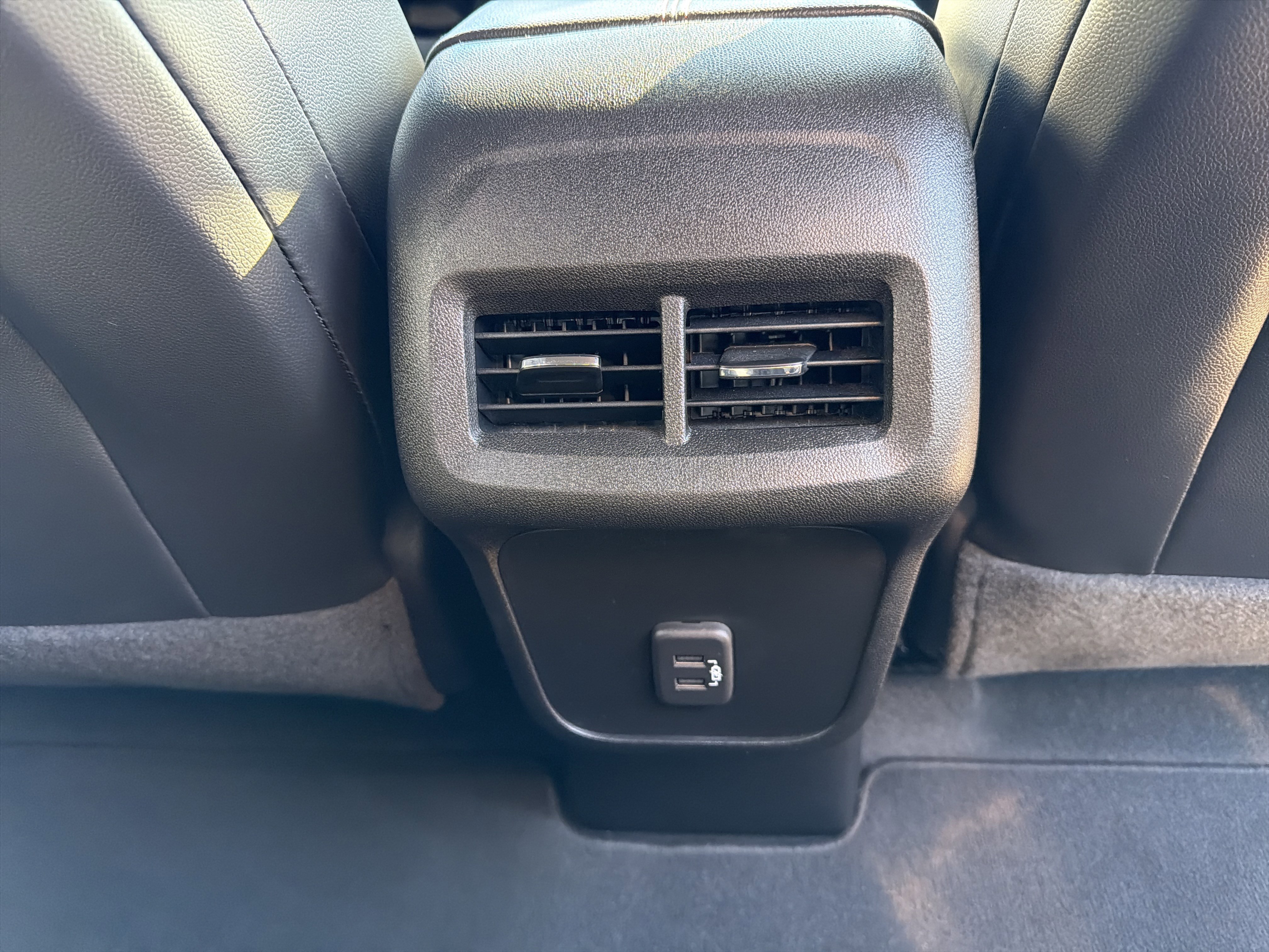 Used 2022 Chevrolet Equinox RS image 10