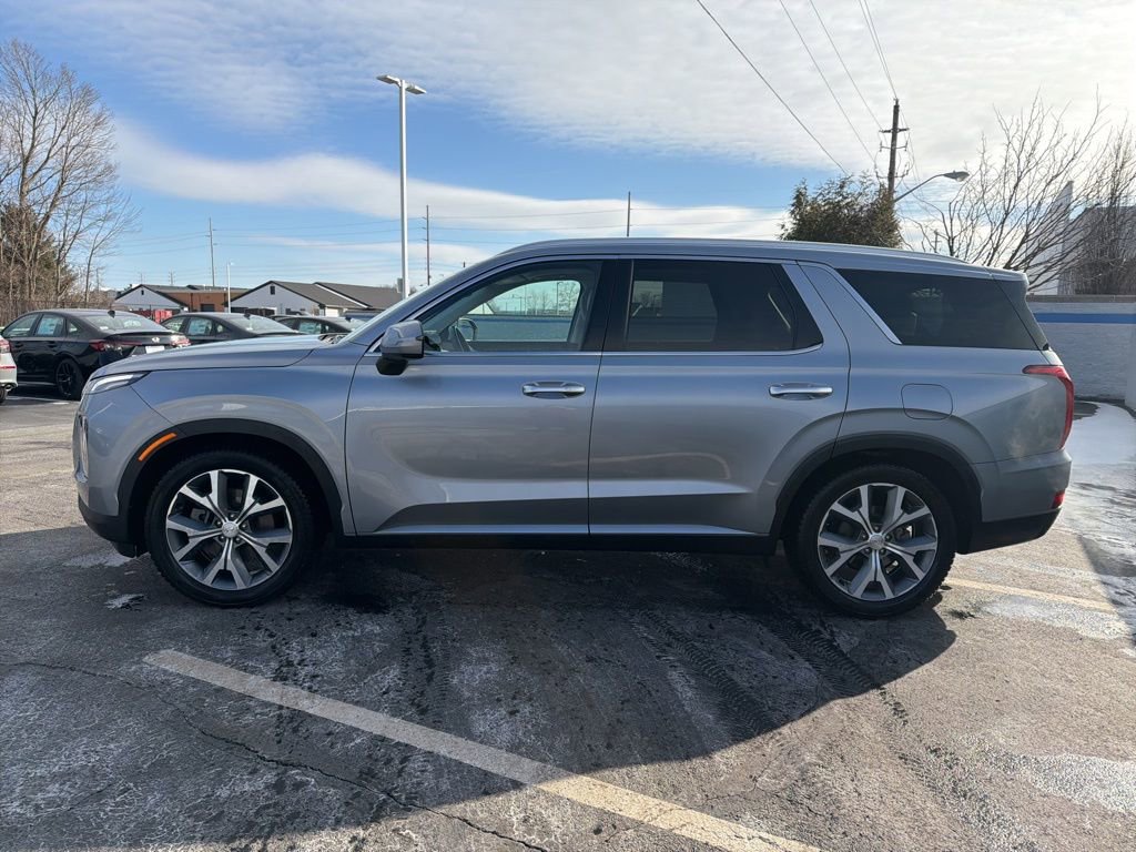 Used 2021 Hyundai Palisade SEL w/ Premium Package image 2