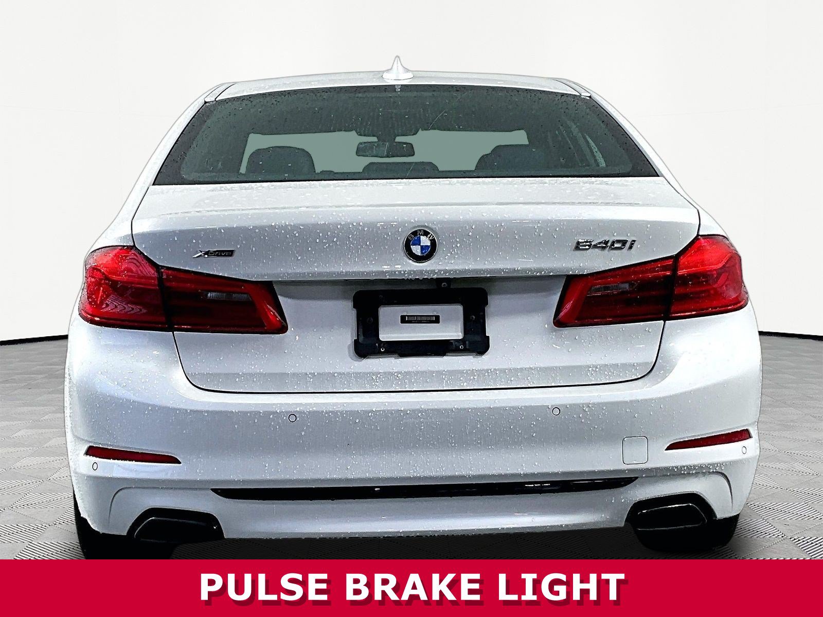 Used 2018 BMW 540i xDrive AWD/4WD image 5