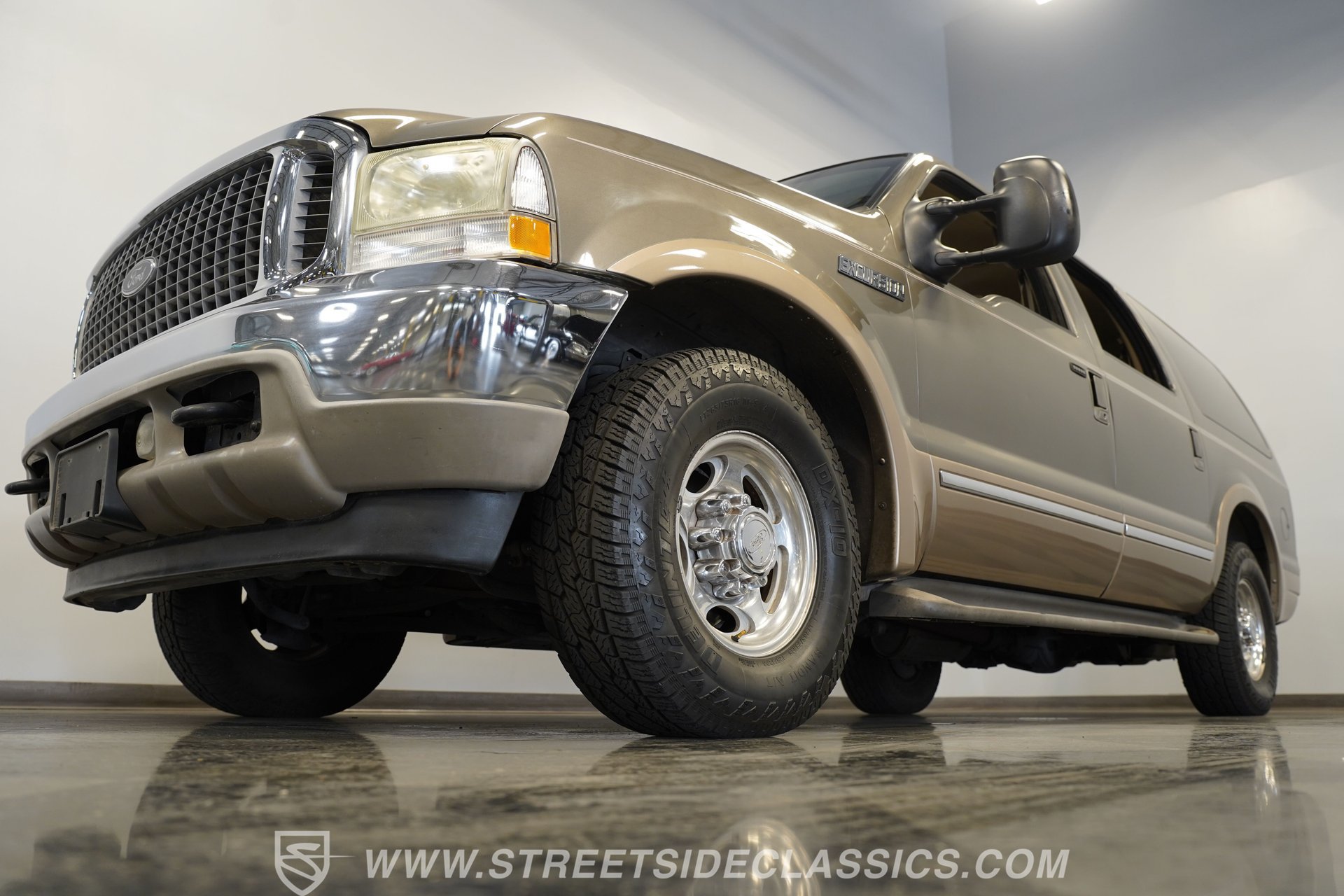 Used 2002 Ford Excursion Limited RWD image 21