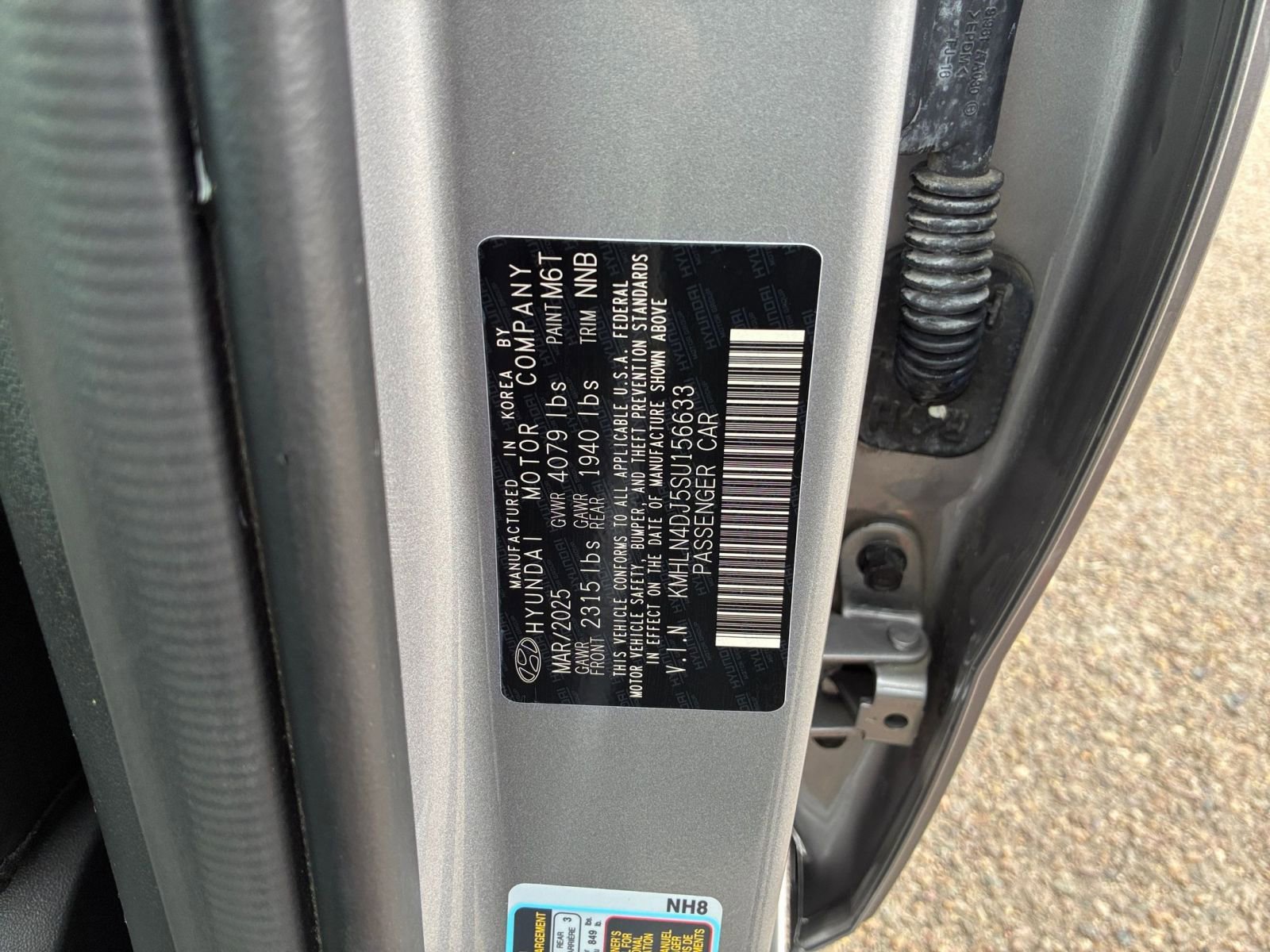 Used 2025 Hyundai Elantra Limited image 31