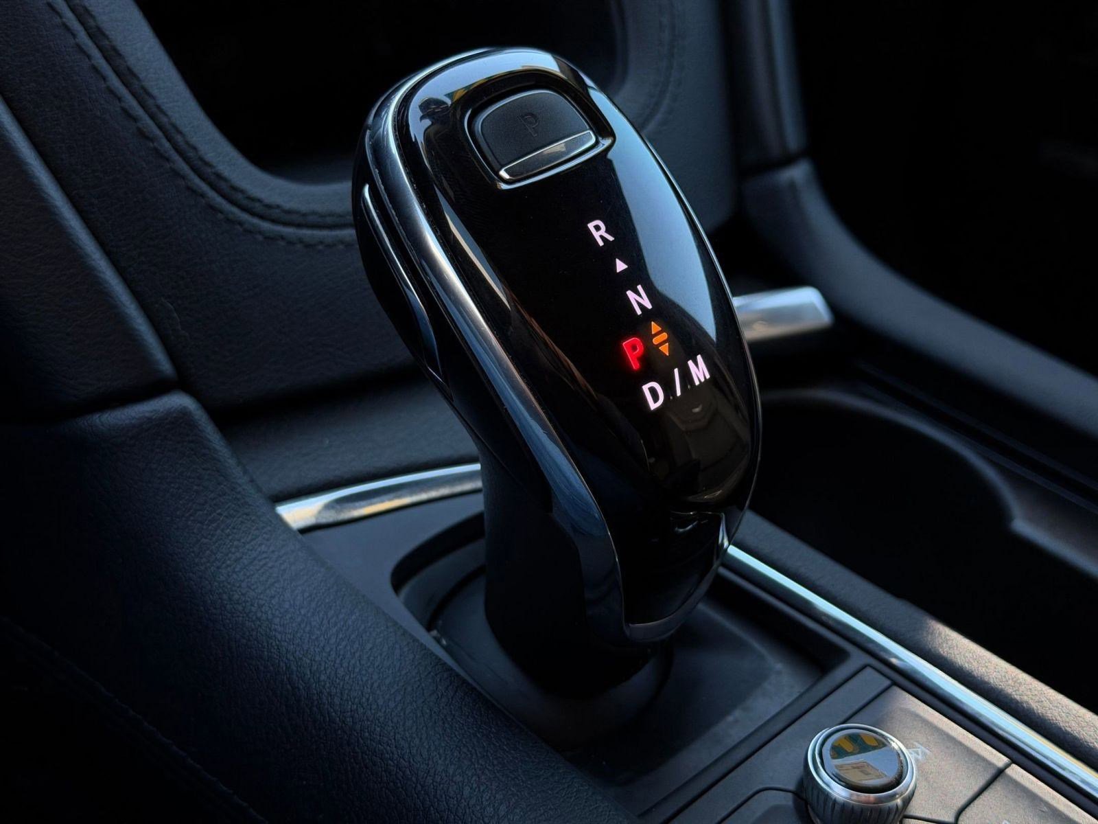 Used 2020 Cadillac XT6 Premium Luxury image 17