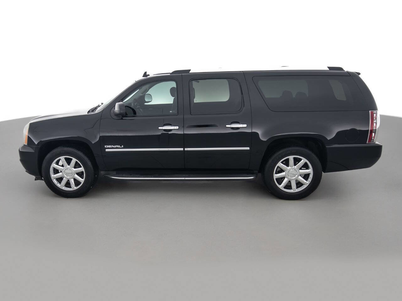 Used 2011 GMC Yukon XL Denali image 8