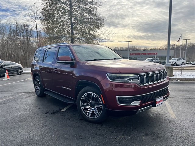 Used 2022 Jeep Wagoneer Series III image 2