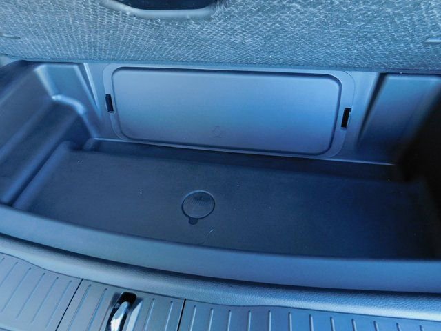 New 2025 Jeep Grand Cherokee L Laredo image 14