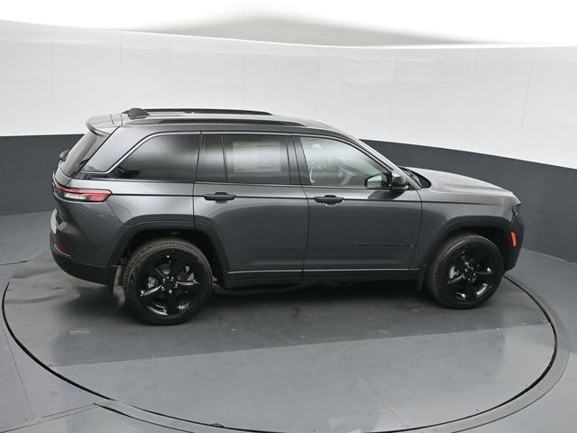 New 2026 Jeep Grand Cherokee Limited w/ Limited Altitude Package image 30