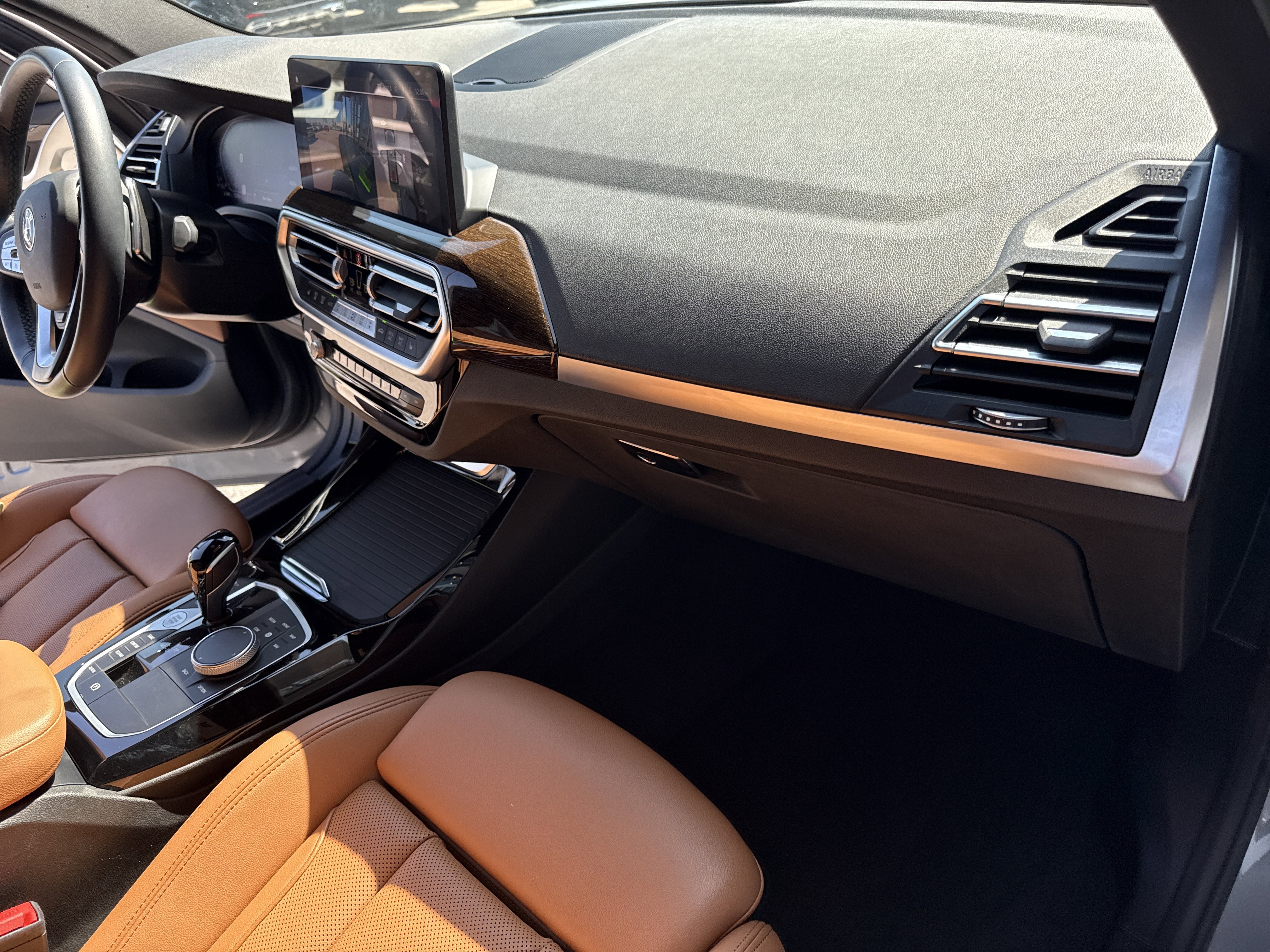 Used 2023 BMW X3 sDrive30i w/ Premium Package image 16